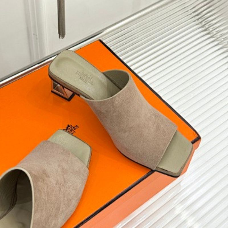 Hermès Kylie Mules in argile/taupe suede calfskin