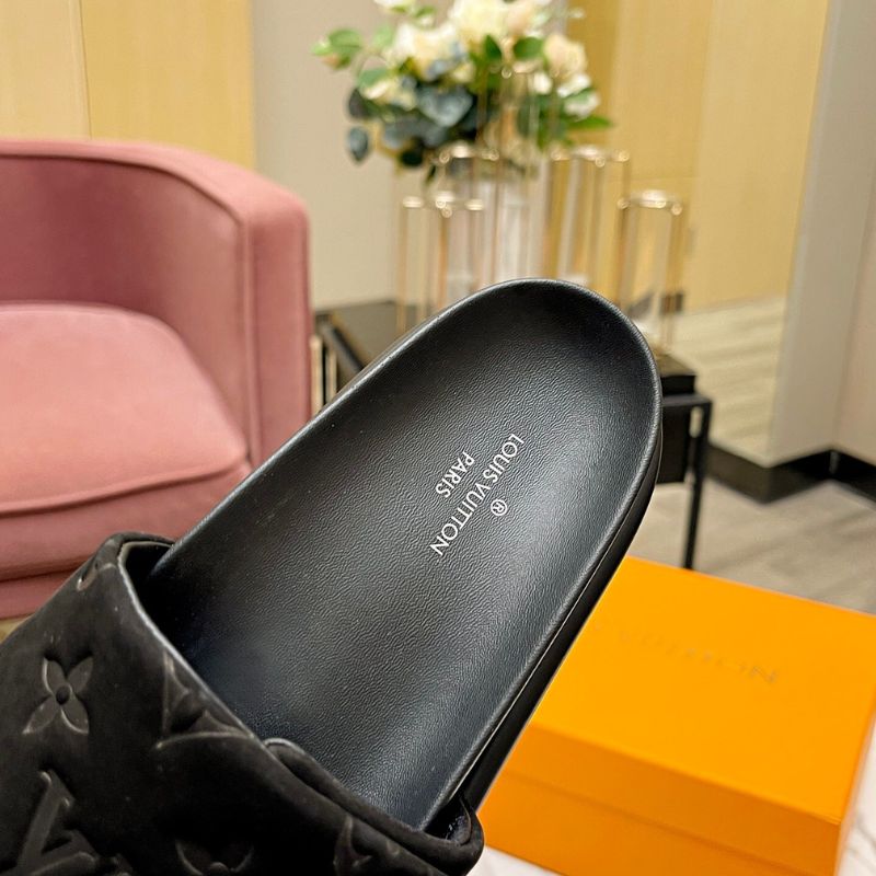 Louis Vuitton Waterfront Mule