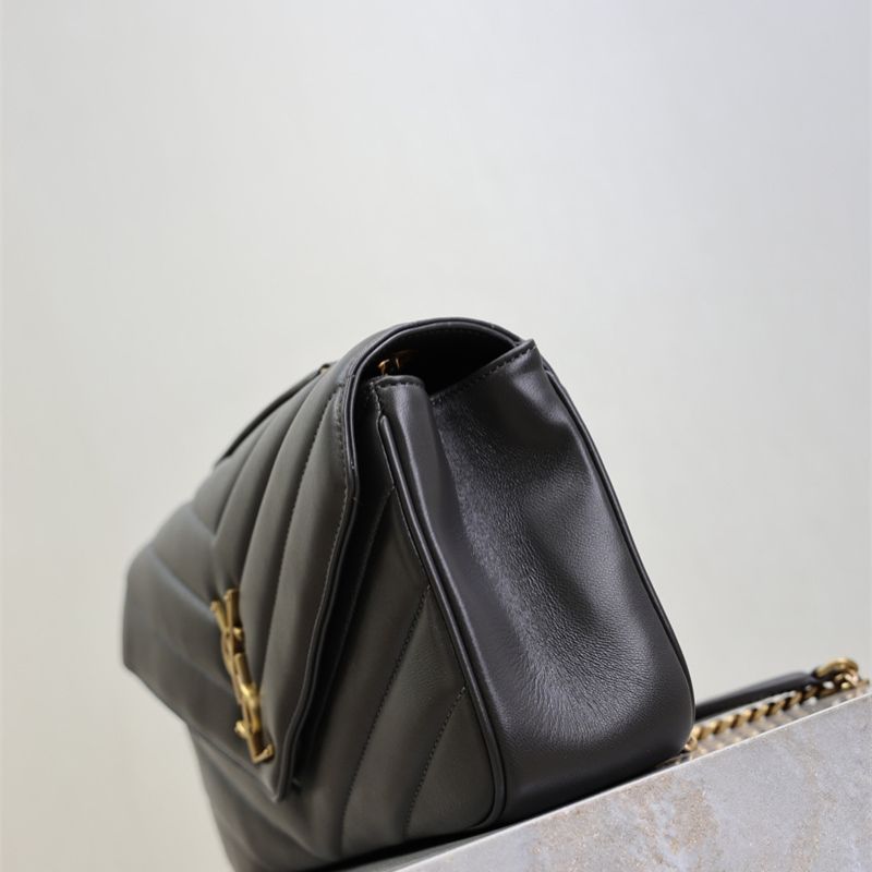 Saint Laurent Loulou shoulder bag in black matelassé