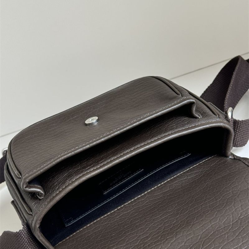 Saint Laurent Niki Small Messenger Bag