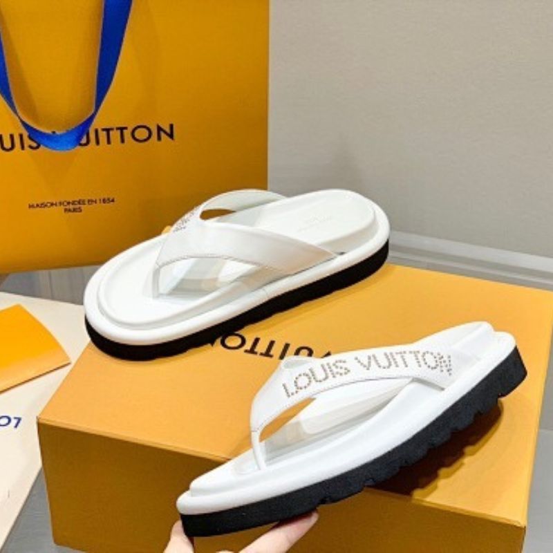 Louis Vuitton Pool Pillow Flat Comfort Mules in white