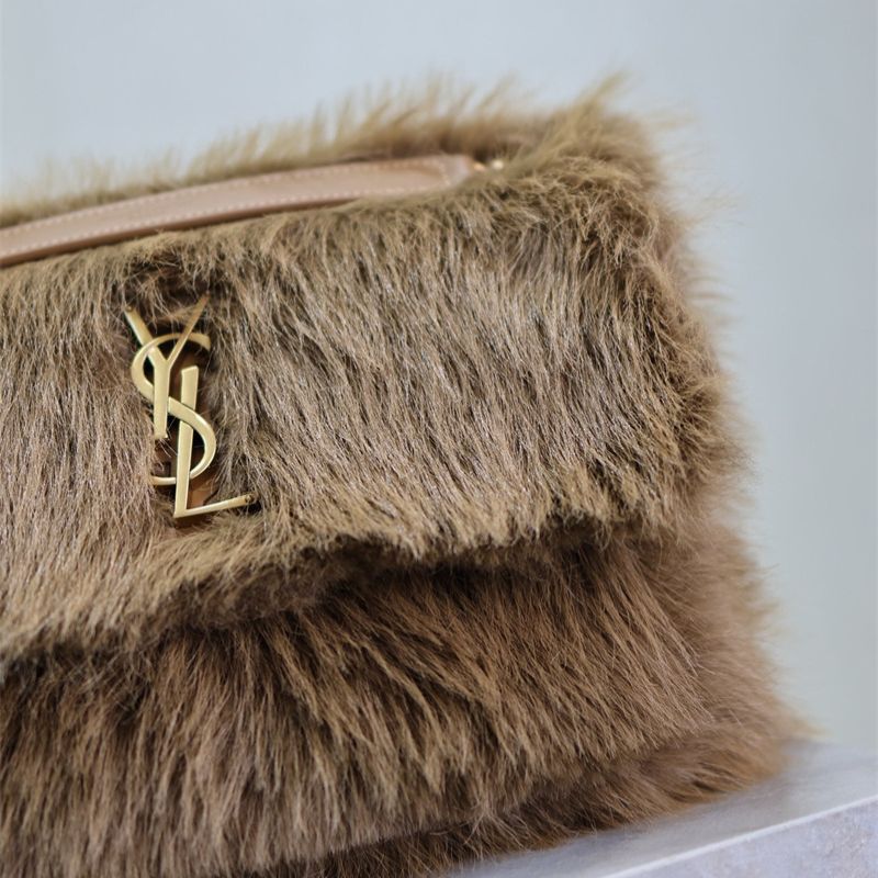 Saint Laurent Niki Oversized in Shearling.