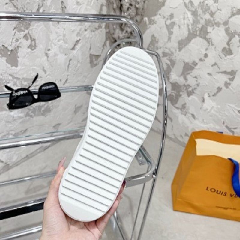 Louis Vuitton Time Out sneakers in white calf leather