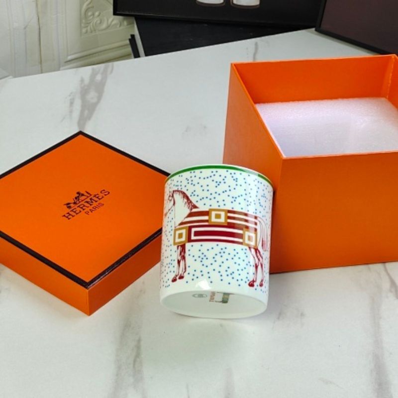 Hermès Hippomobile tableware series,