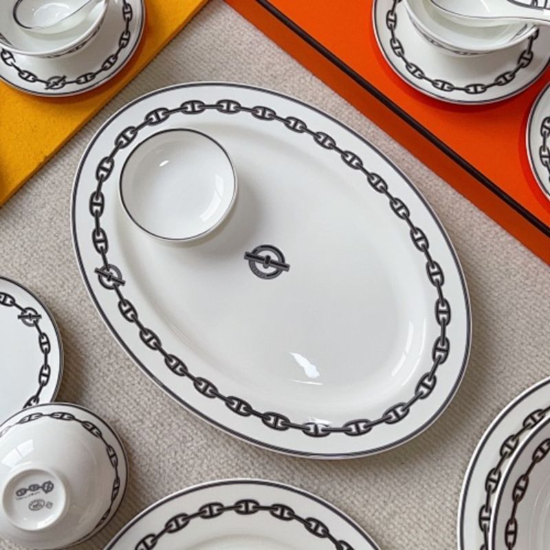 the Chaine d'Ancre series from Hermès.