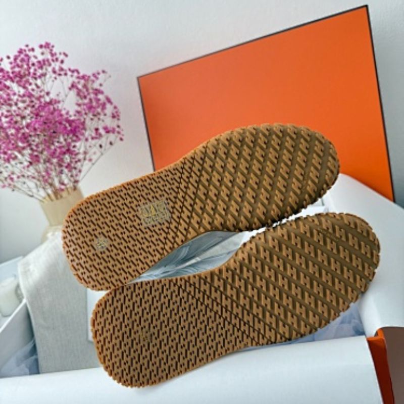 Hermès Lace Up Sneakers
