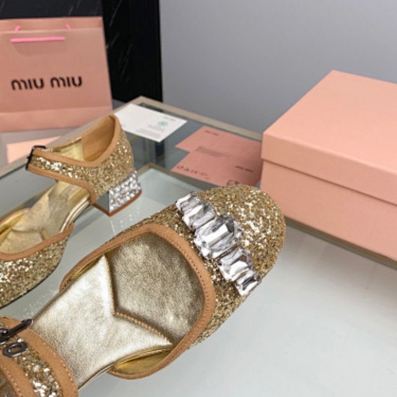 Miu Miu Glitter Mary Jane Pumps ni Golden