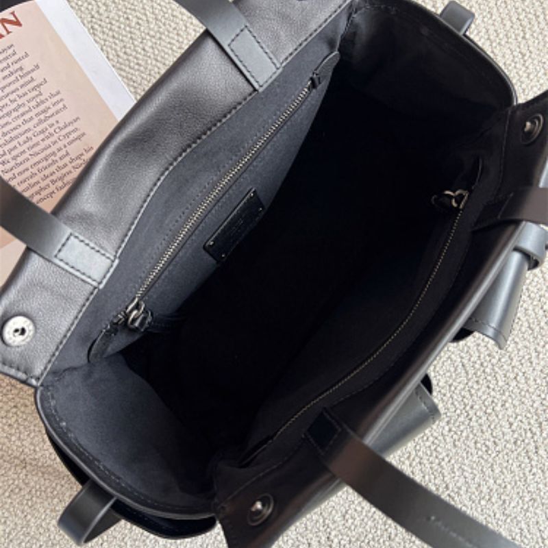 Prada Route Large Leather Bag.