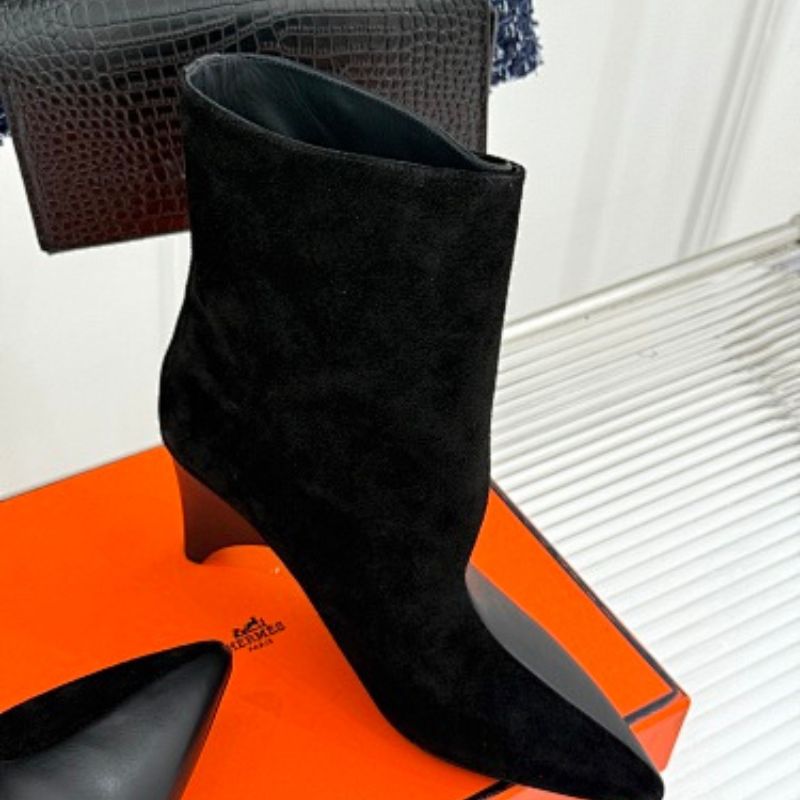 Hermès Hanae 85 ankle boots.