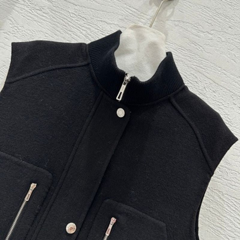 Hermès black sleeveless short bomber jacket