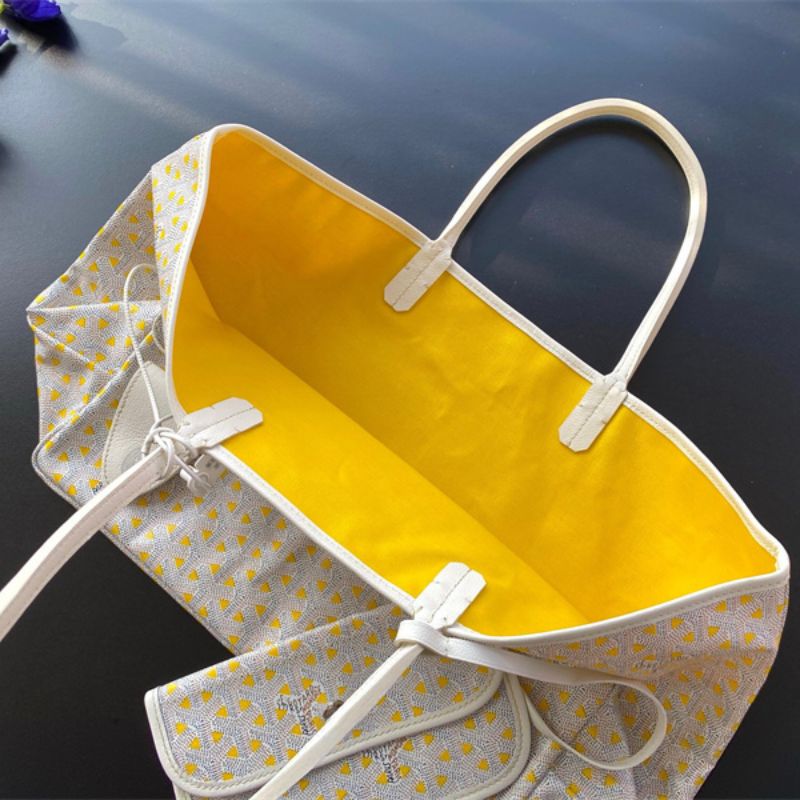 Goyard Saint Louis Claire Voie tote bag in white with a yellow interior