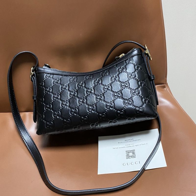 Gucci GG Emblem shoulder bag