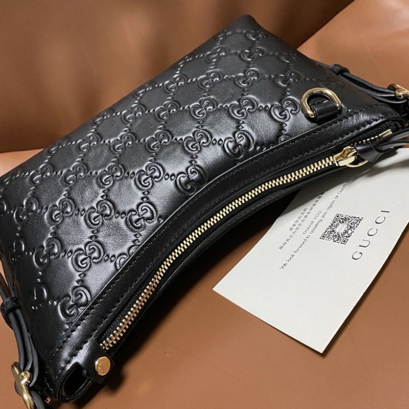 Gucci GG Emblem shoulder bag