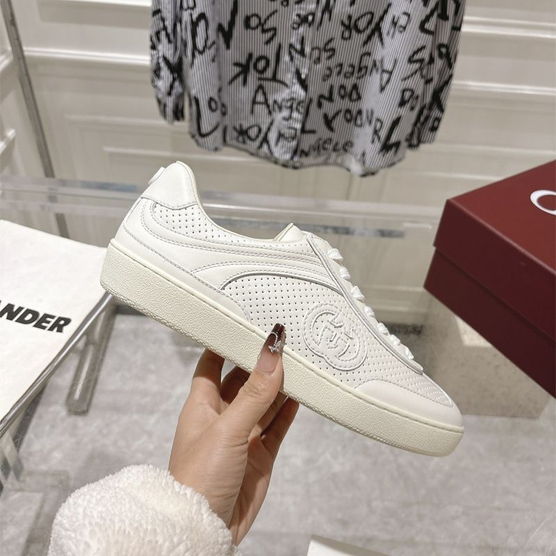 Gucci G75 low-top sneakers