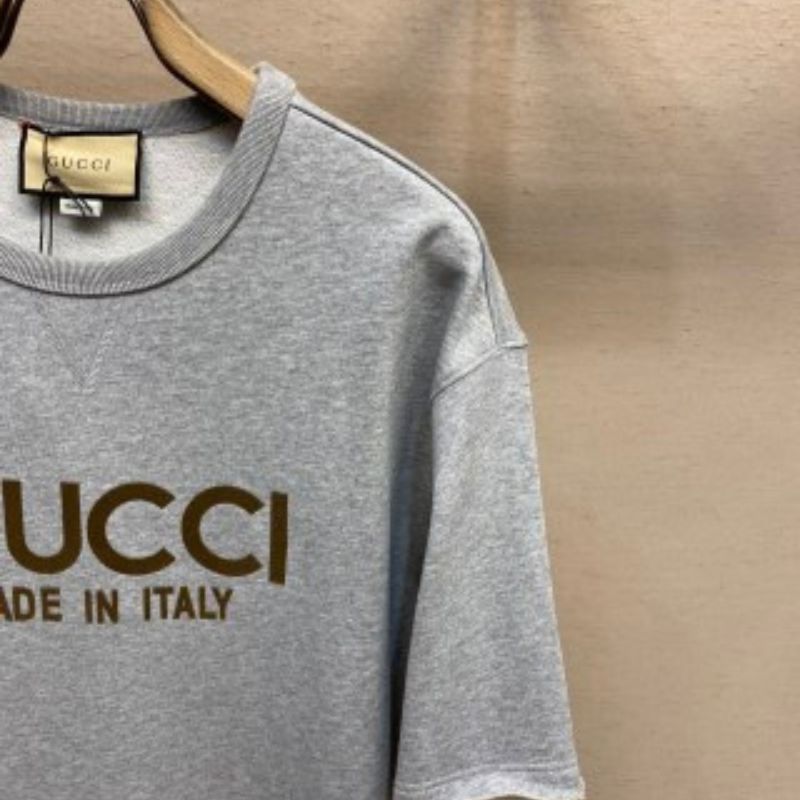 Gucci Applique Logo Pullover Sweatshirt
