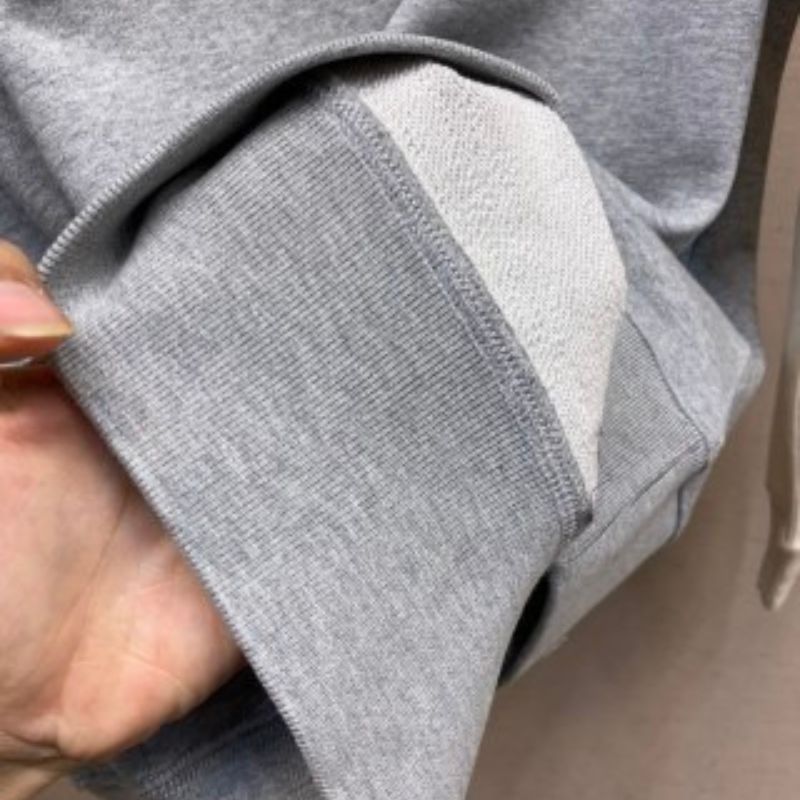 Gucci Applique Logo Pullover Sweatshirt