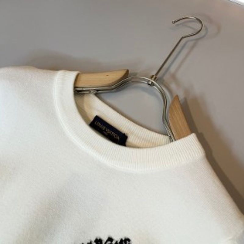 Louis Vuitton Light Luxury Knitted Sweatshirt