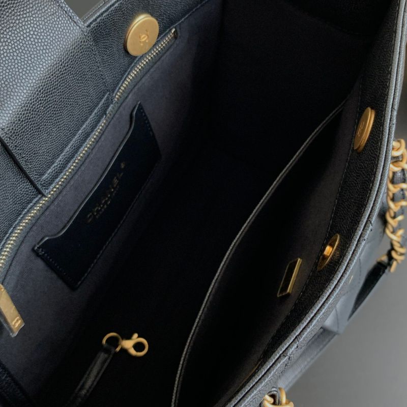 Chanel Pre-Owned Leather Bag