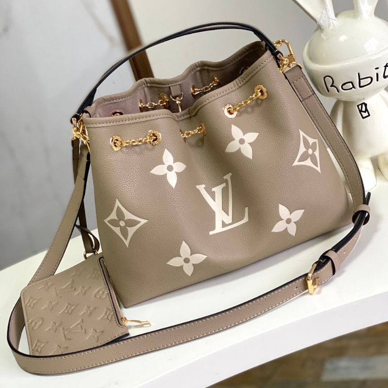 LV Summer Bundle Leather Bag