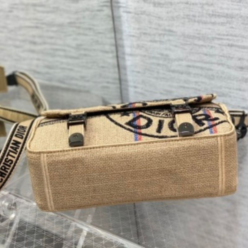 Jute Emblem Messenger Bag