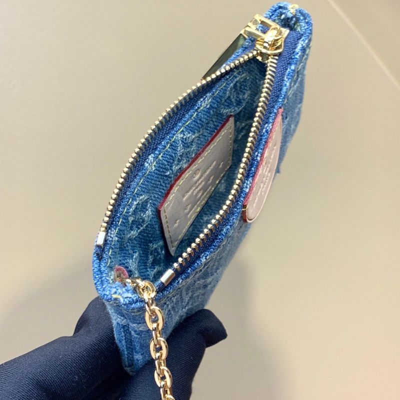 LV New Remix Key Pouch