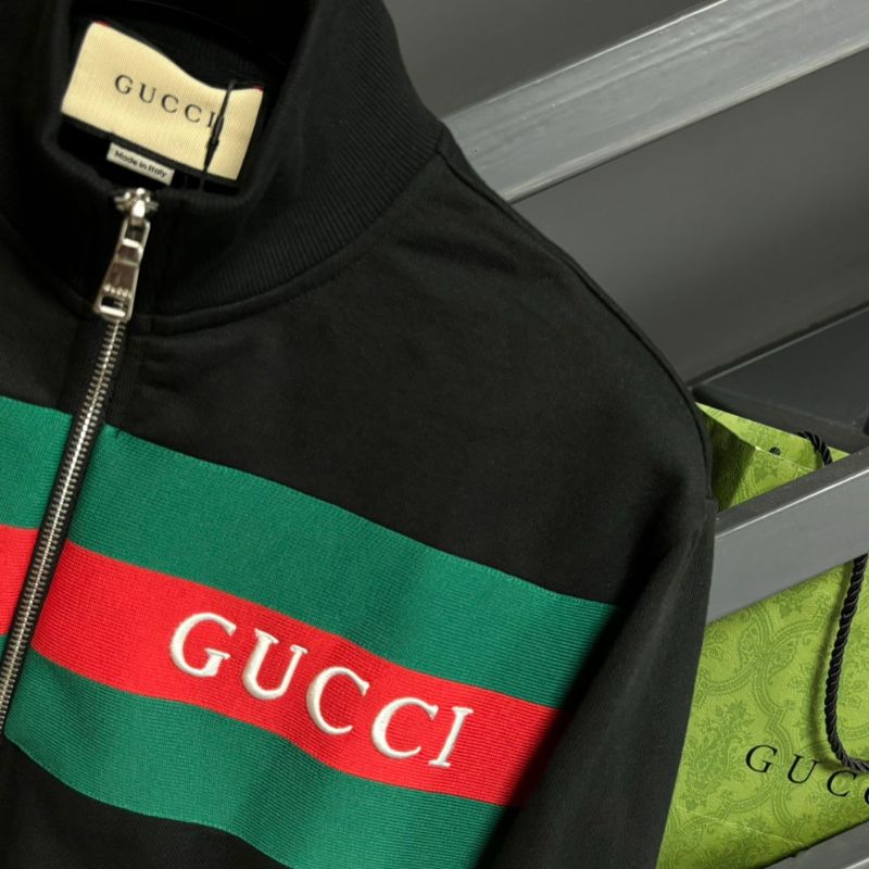 Gucci Classic Red and Green Embroidered Logo Stand-Up Collar Zipper Jacket