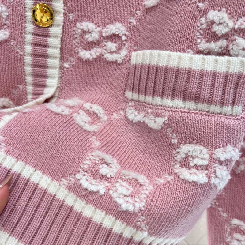 Gucci V-Neck Double G Jacquard Knitted Cardigan