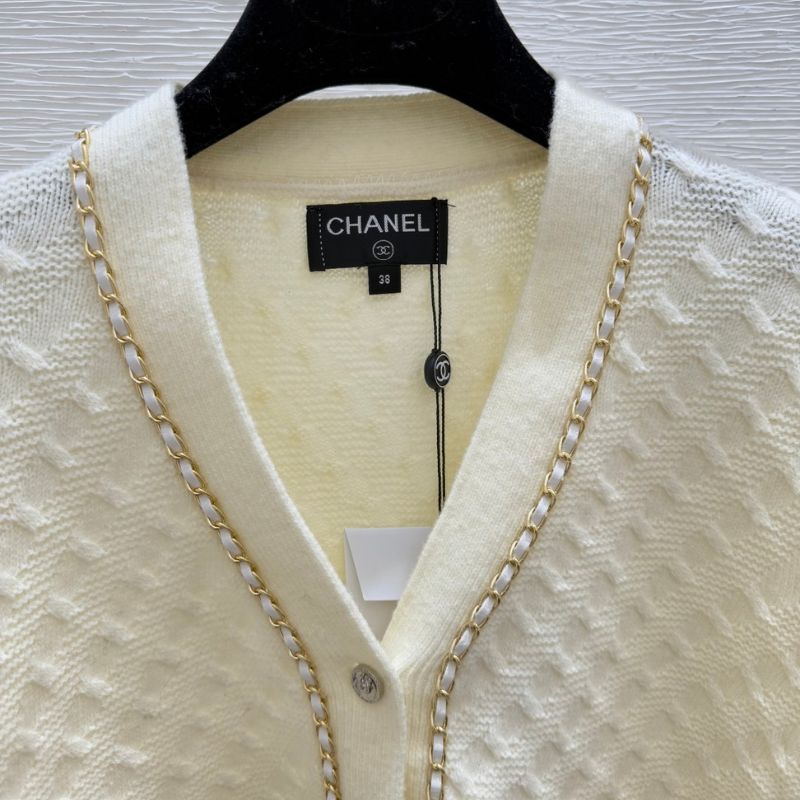 Chanel Cardigan in Cream with Gold Chain Trim