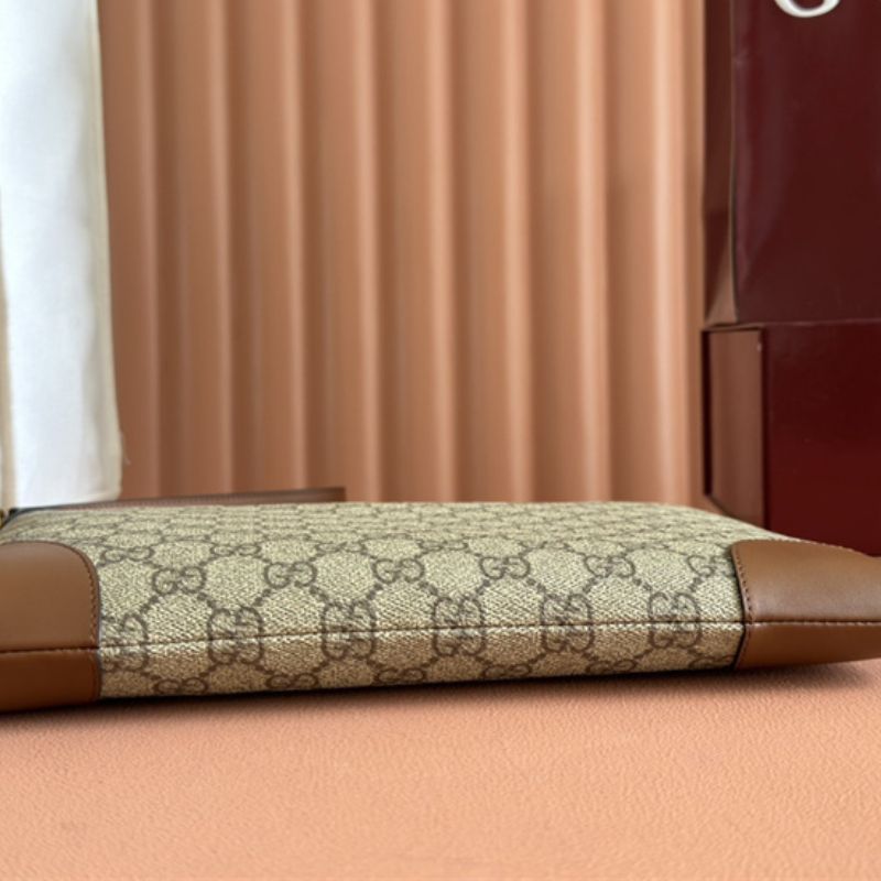 Gucci GG Emblem Small Business Case
