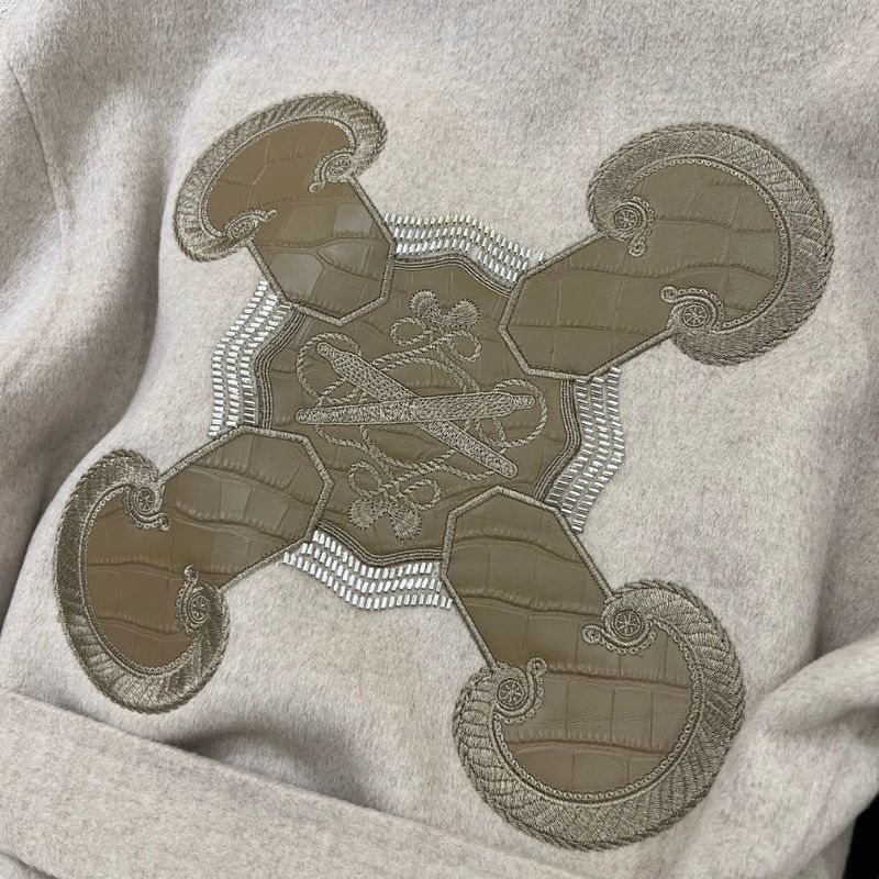 Herms embroidered cashmere coat