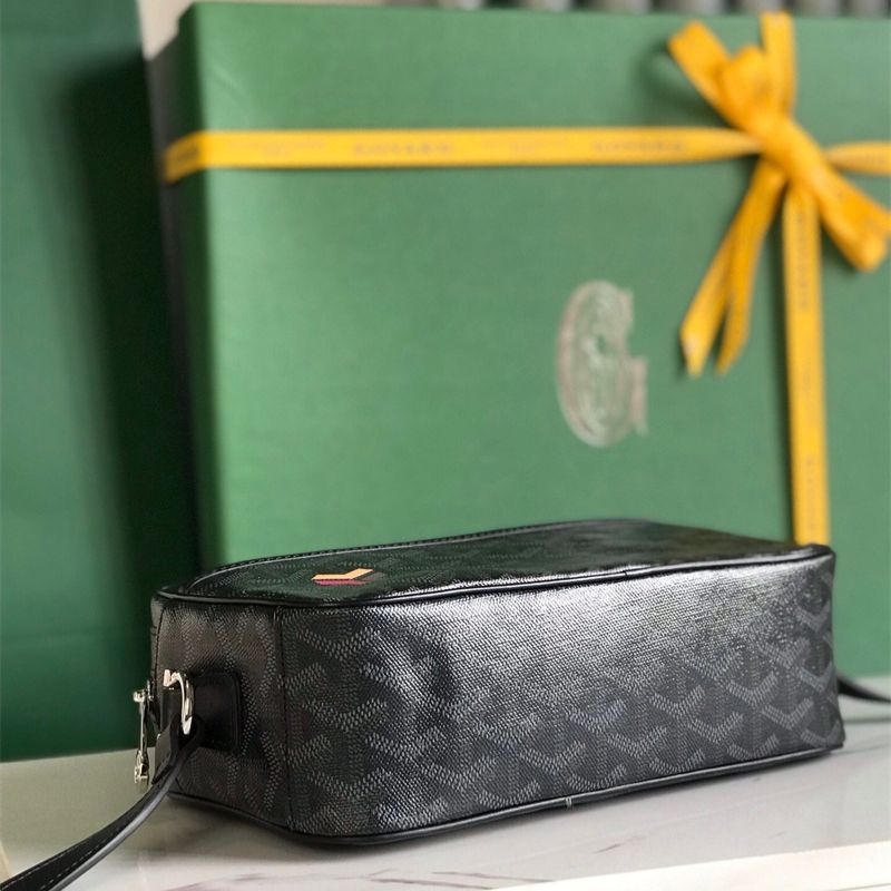 Goyard Cap-Vert PM crossbody bag