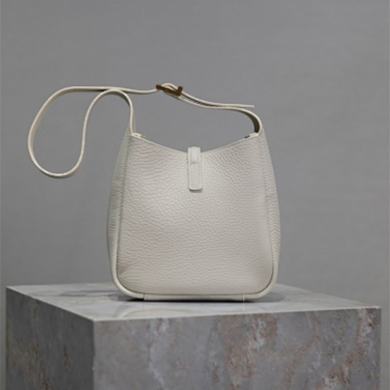 Saint Laurent Le 5 à 7 Bea mini shoulder bag