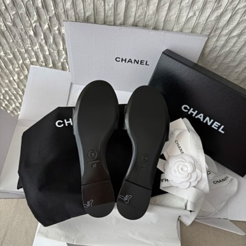 Chanel Camellia Flower Slide Sandals.