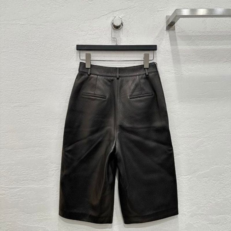 Hermès black wide-leg faux-leather Bermuda shorts