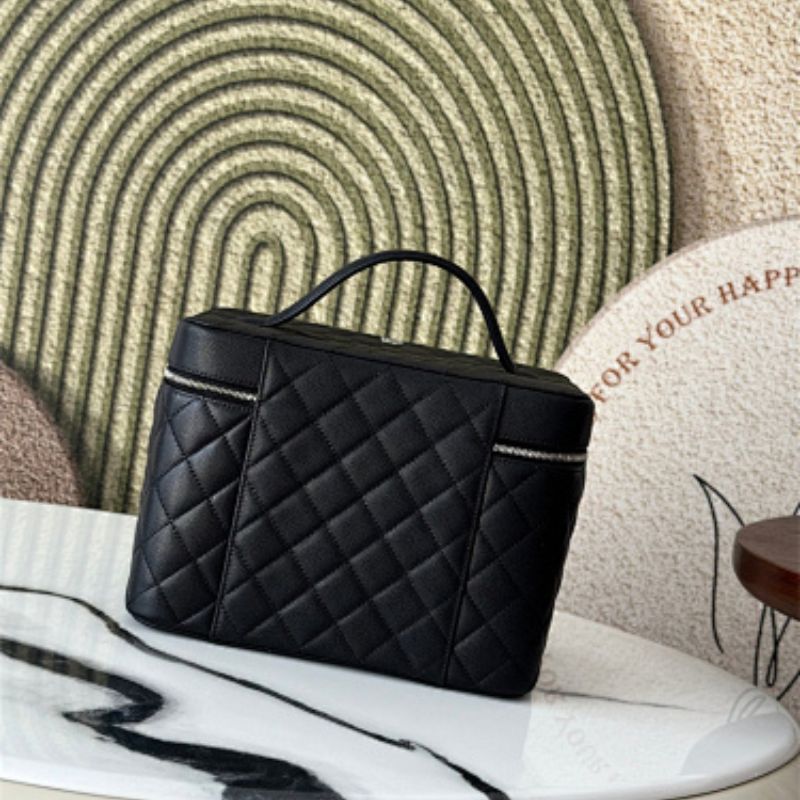 Chanel Classic Vanity Case,
