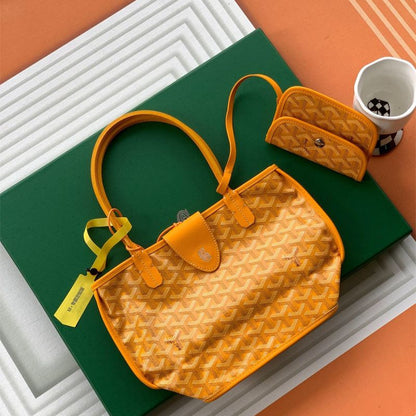 Goyard Villette MM hand-painted "Hulot" French bulldog motif tote bag