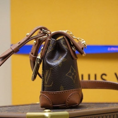 Louis Vuitton Mini Steamer Pouch