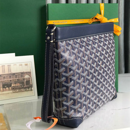 Goyard Conti pouch in the navy blue