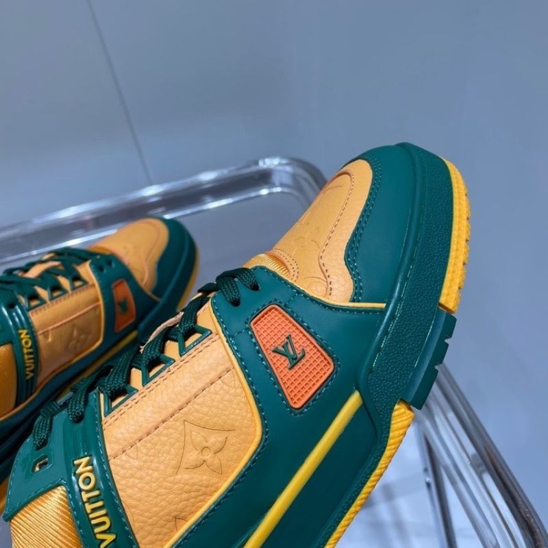 Louis Vuitton Trainer Green Orange Men's.