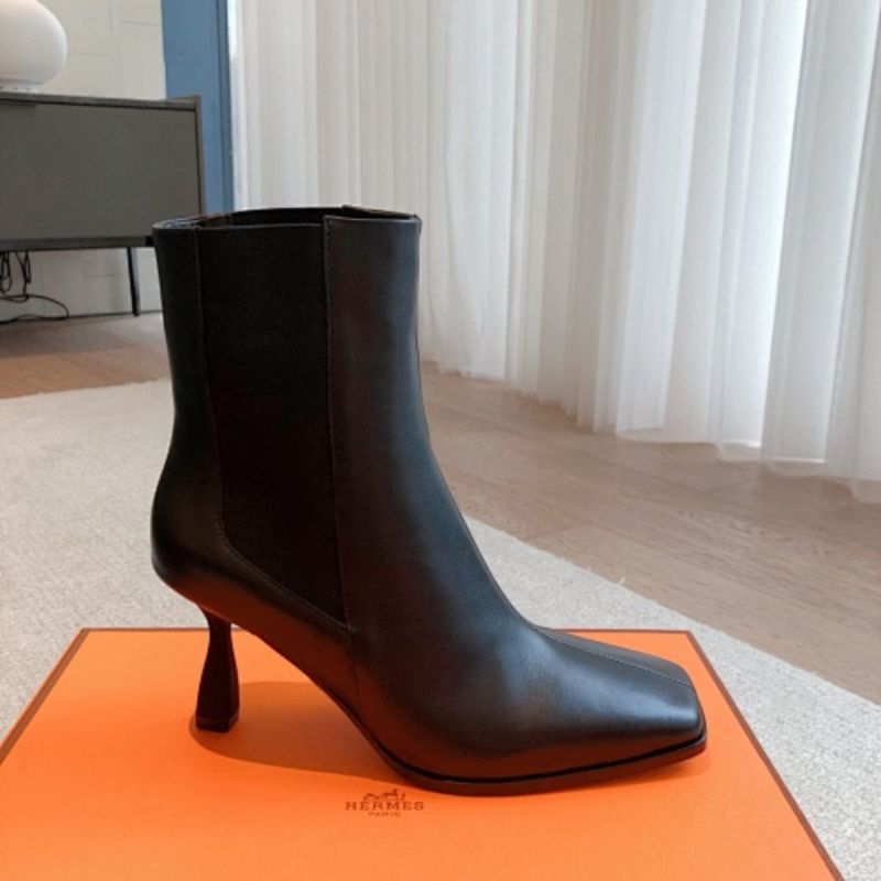 Hermès Gill 75 ankle boots.