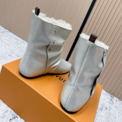 Louis Vuitton Summer Mid Wedge Boot in silver