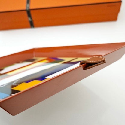 the Atrium "Jaguar dans un Jardin Mexicain" tray by Hermès.