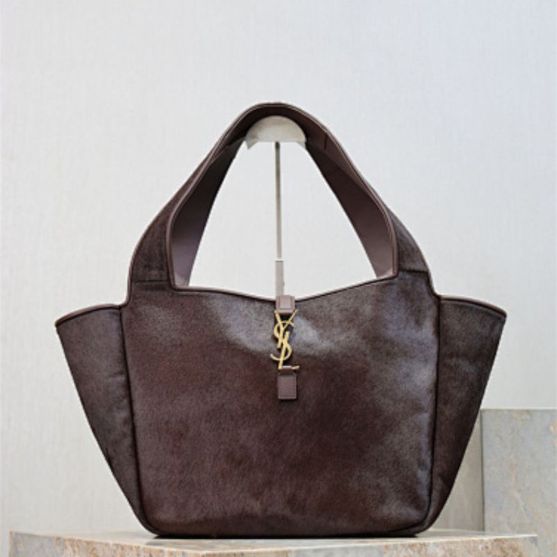 Saint Laurent Le 5 À 7 Bea Bag.