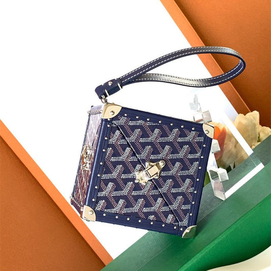Goyard Dé Trunk Bag in the navy blue
