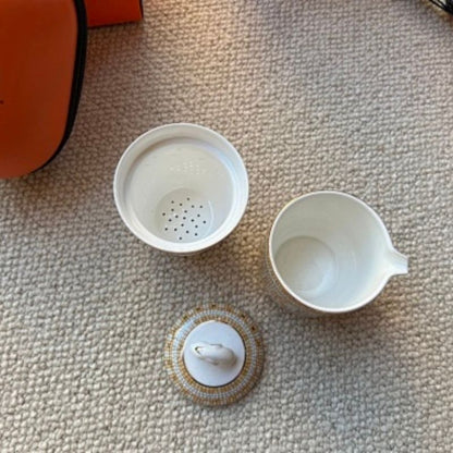 tea-to-go or travel cup sets.