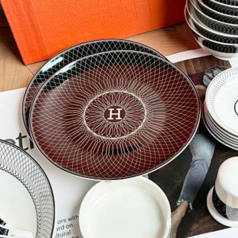 Hermès-inspired 28-piece Bone China Tableware Set,