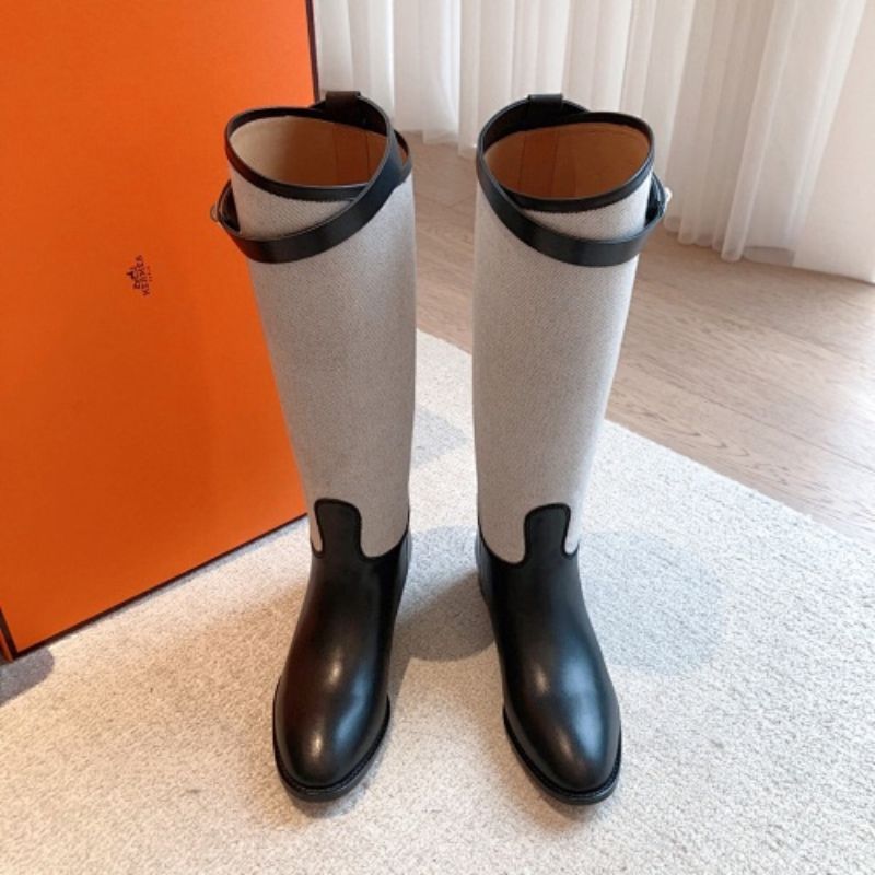 Hermès Jumping Boots in a mixed leather and H canvas (toile)