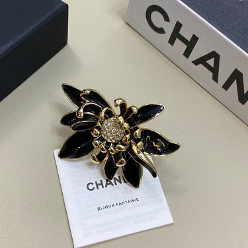 Chanel black enamel art flower brooch,