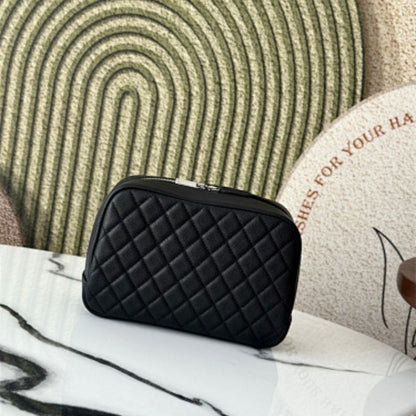 Chanel Classic Zipped Case & cosmetic pouch or travel vanity