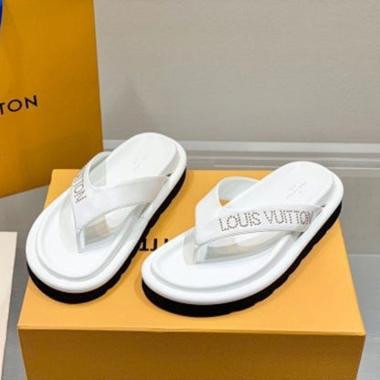 Louis Vuitton Pool Pillow Flat Comfort Mules in white